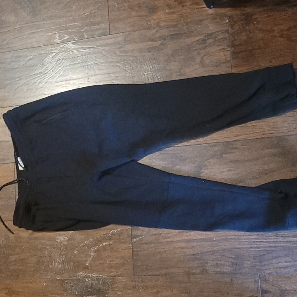 U2B Black Large Joggers